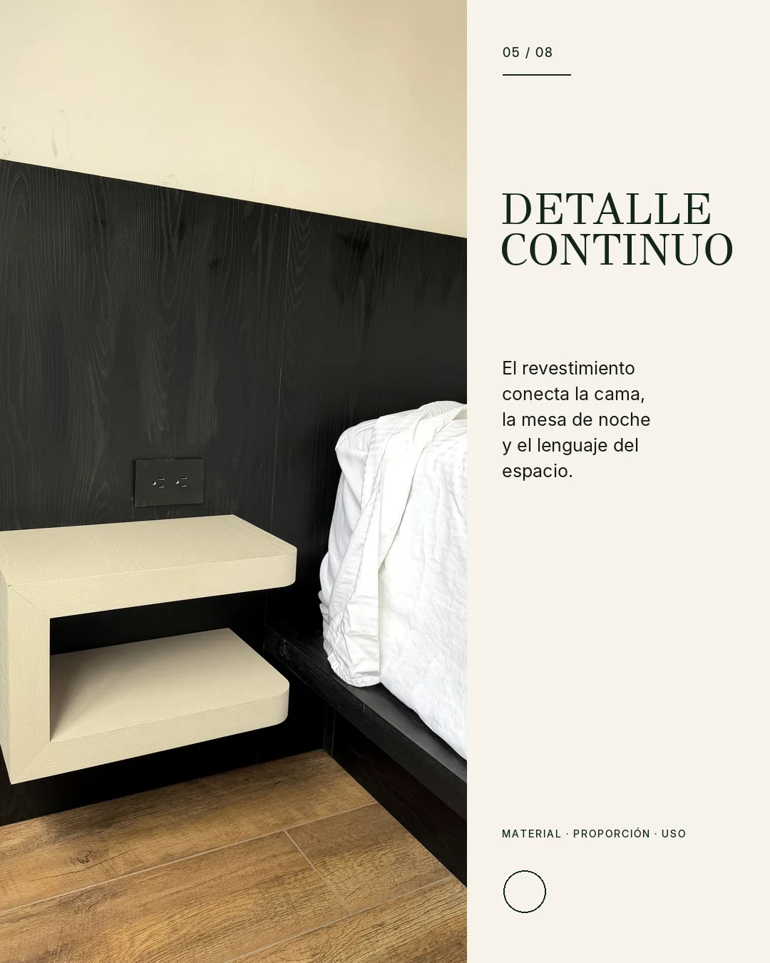 Detalle continuo: el revestimiento conecta la cama, la mesa de noche y el lenguaje del espacio.